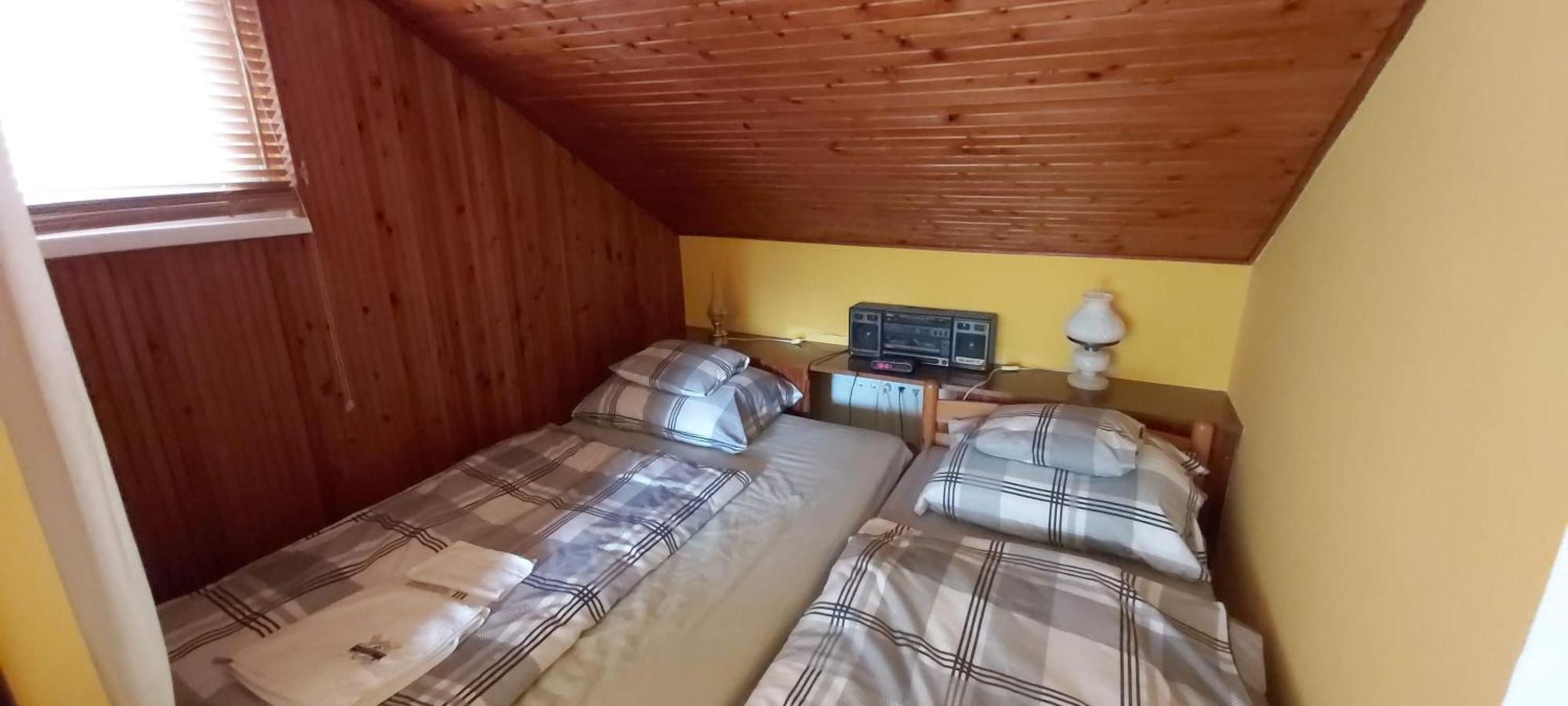 Vidra Apartman- Zamárdi エクステリア 写真